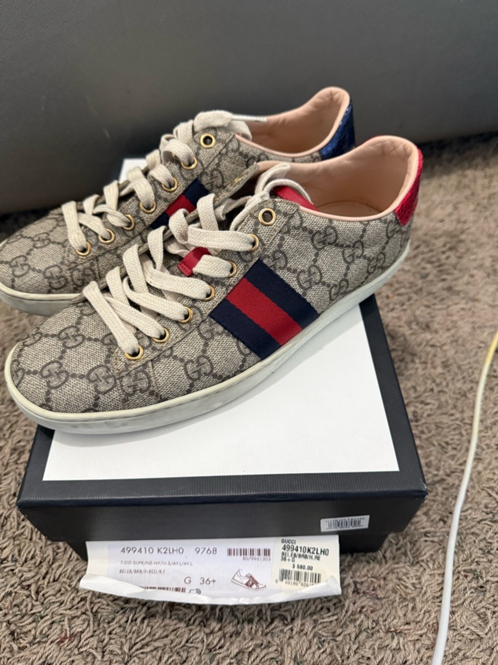Gucci Beige GG Supreme Canvas Sneaker with Navy-Red Web - Picture 3 of 4